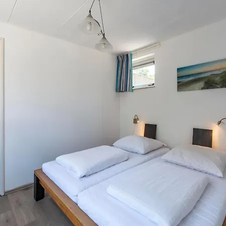 Duinland 190, 5-guest With Garden