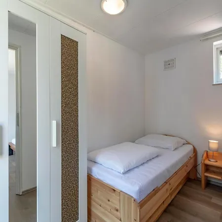 Semesterbostad Duinland 190, 5-guest With Garden Sint Maartensvlotbrug