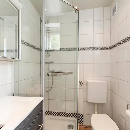 Semesterbostad Duinland 190, 5-guest With Garden Sint Maartensvlotbrug