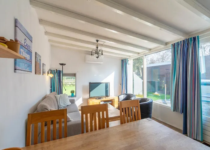 Duinland 190, 5-guest With Garden Sint Maartensvlotbrug