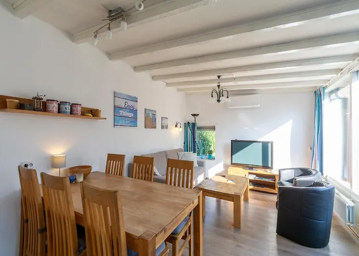 Duinland 190, 5-guest With Garden *